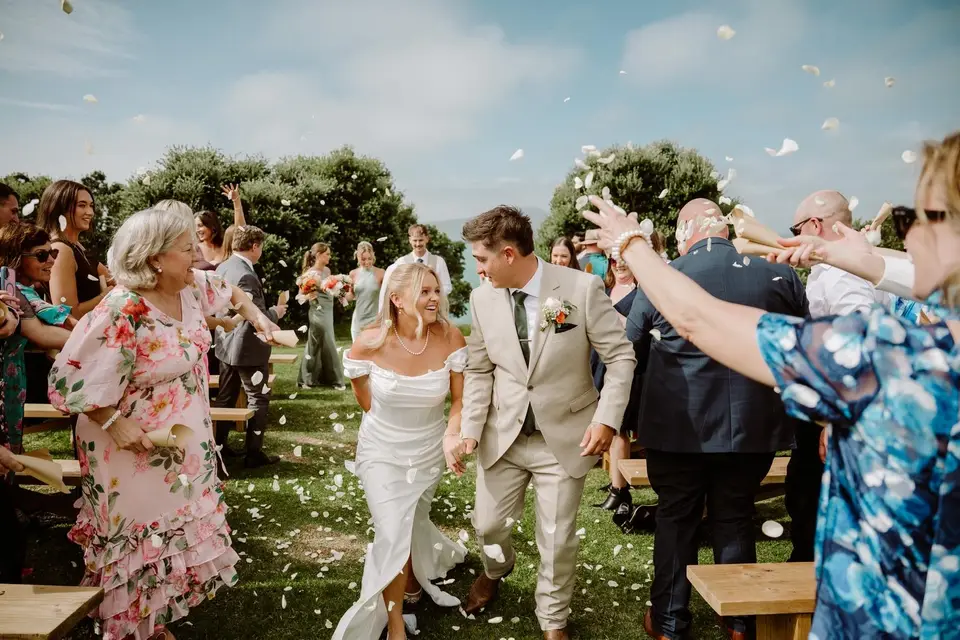 The Officers Mess bridal flowers by Willow & Peony