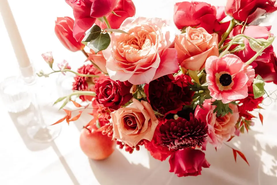 Scarlet Styled Shoot at The Narrows Landing — florals by Willow & Peony