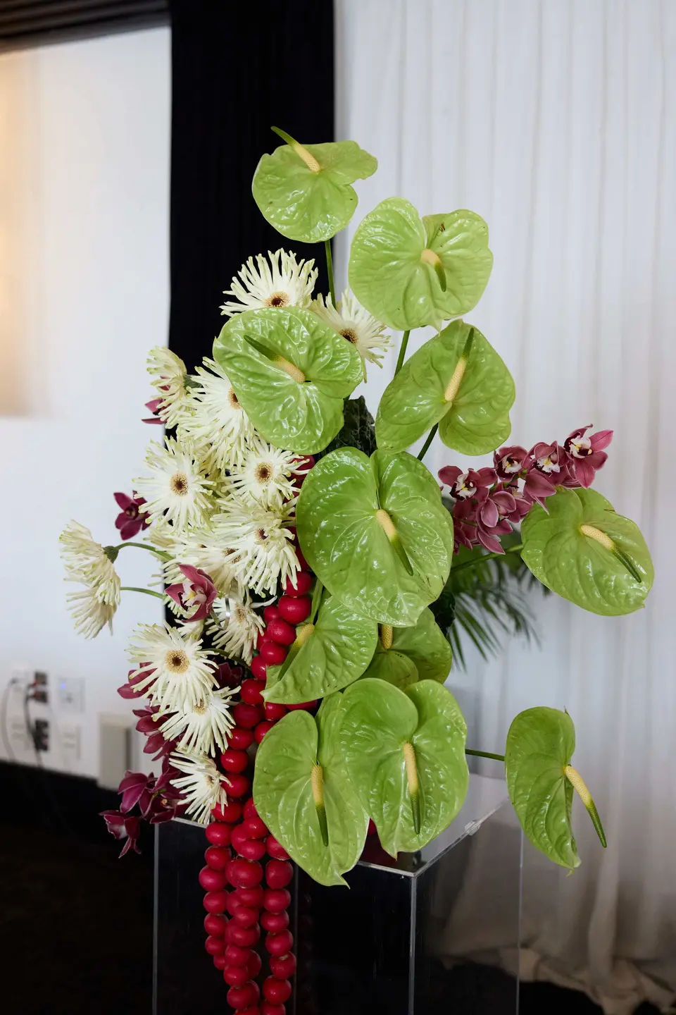 Sculptural Event Flowers for Unified Commerce Assembly 2026