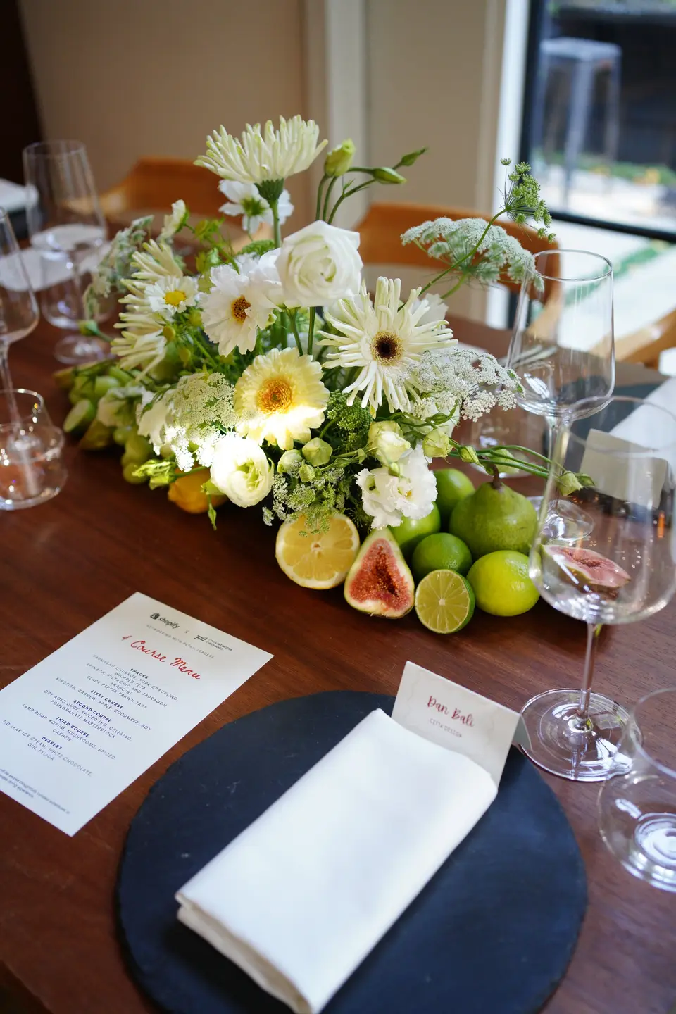 Shopify x Moustache Republic - E-commerce Leadership Dinner — florals by Willow & Peony